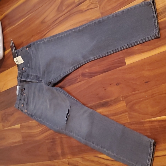 NWT Levi's 501 skinny in dark grey/faded black - Picture 5 of 8